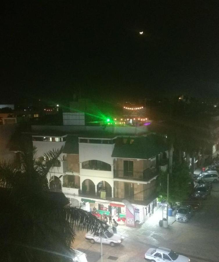 La Izsla Playa Del Carmen Hotel Buitenkant foto